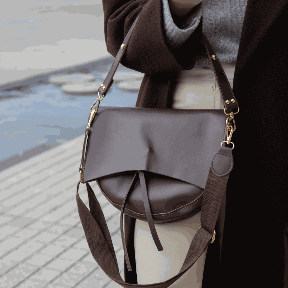 Camille Saddle Crossbody