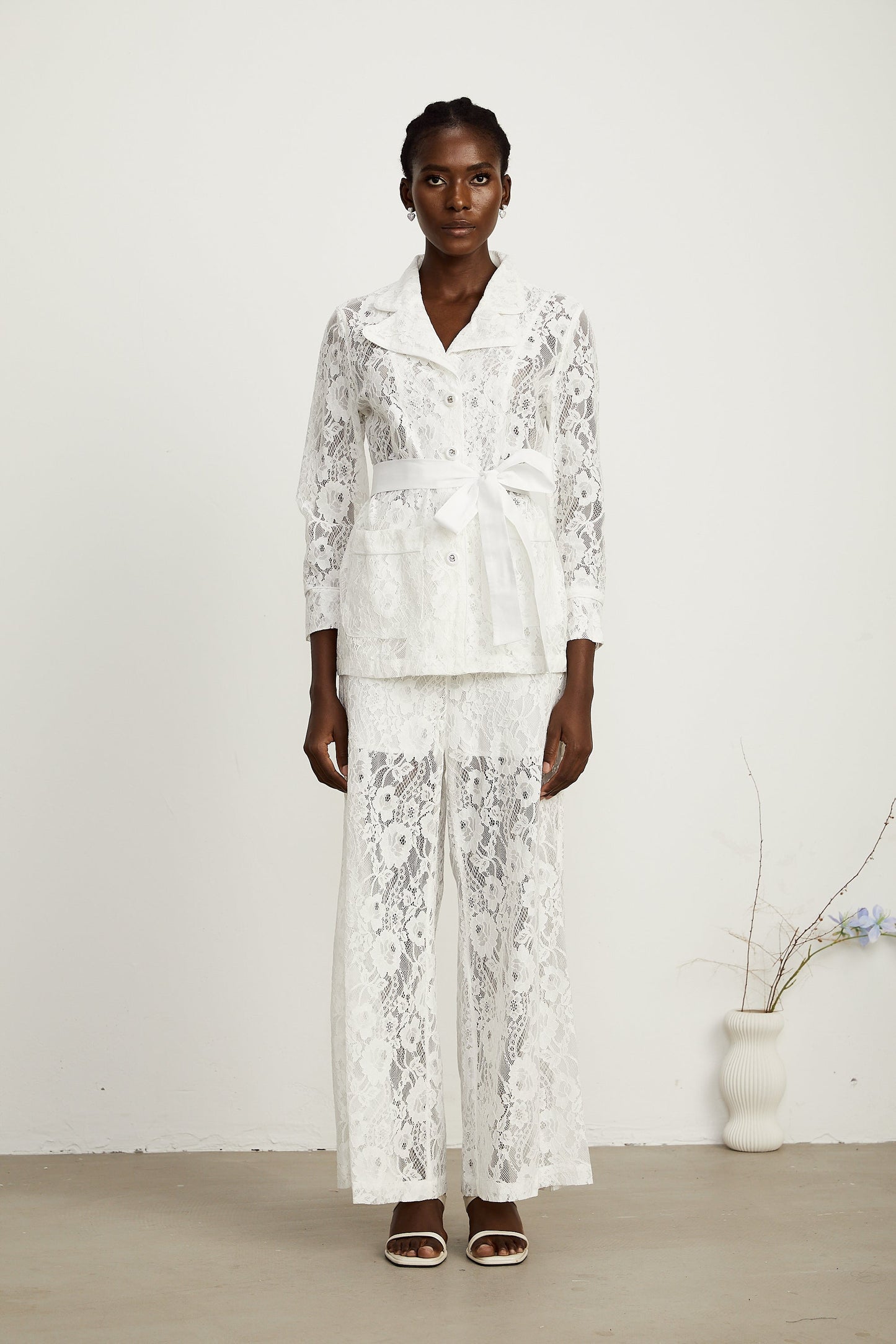Chloé Beyaz Fitilli Dantel Blazer Ve Pantolon Uyumlu Set