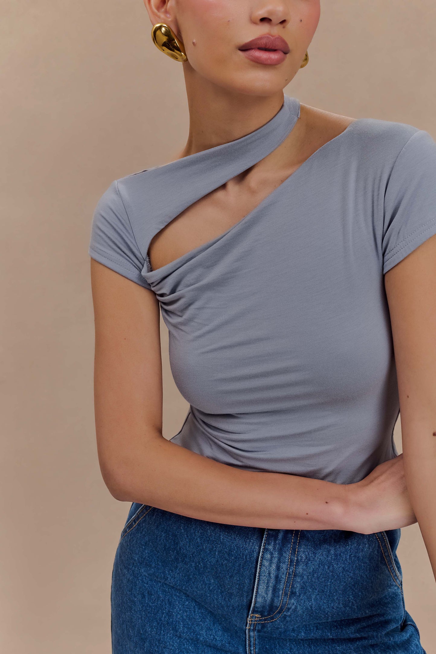 Aurelie Cut Out Kısa Kollu Üst - Barut Grisi