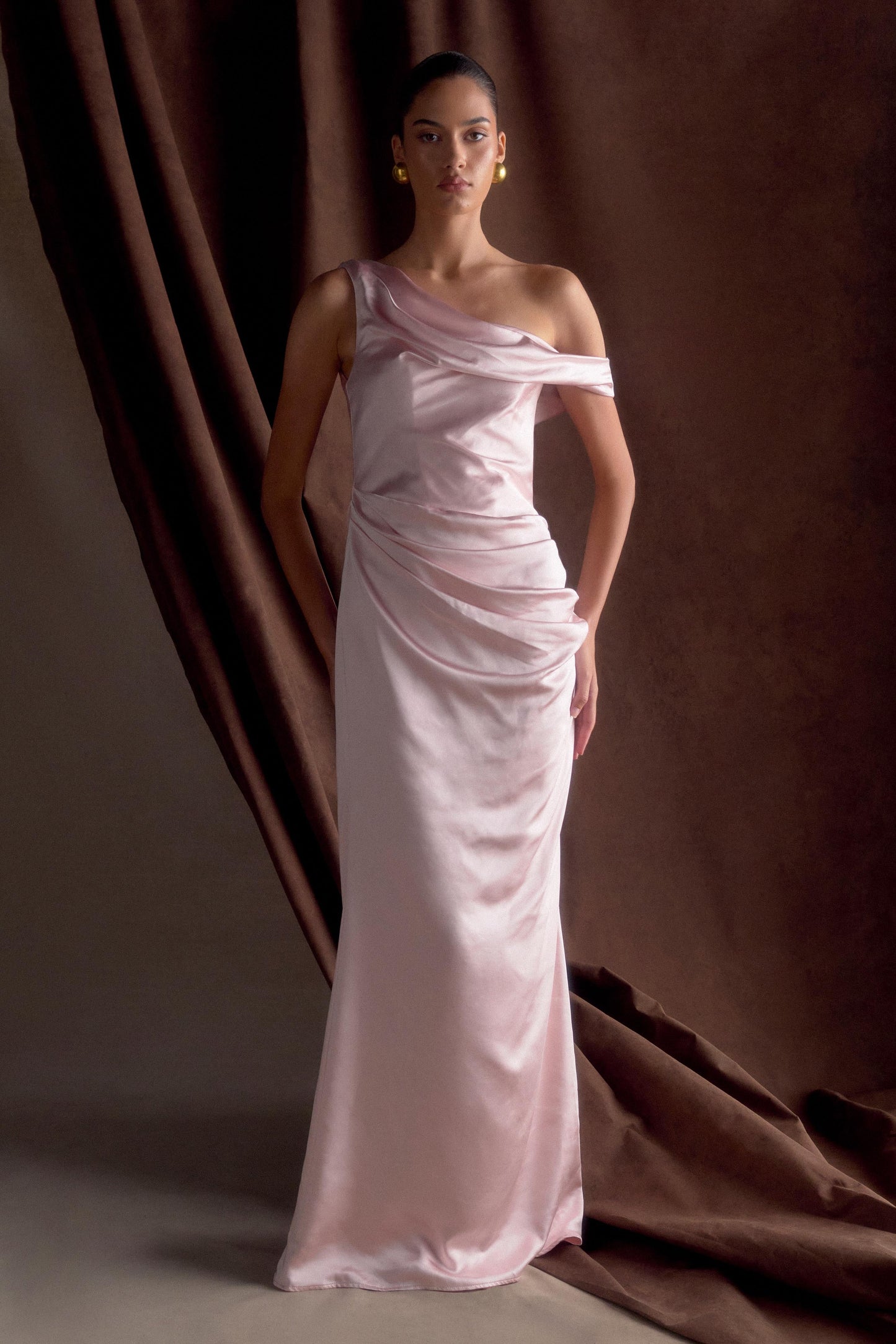 Dalia Düşük Omuzlu Saten Maxi Elbise - Soft Pembe