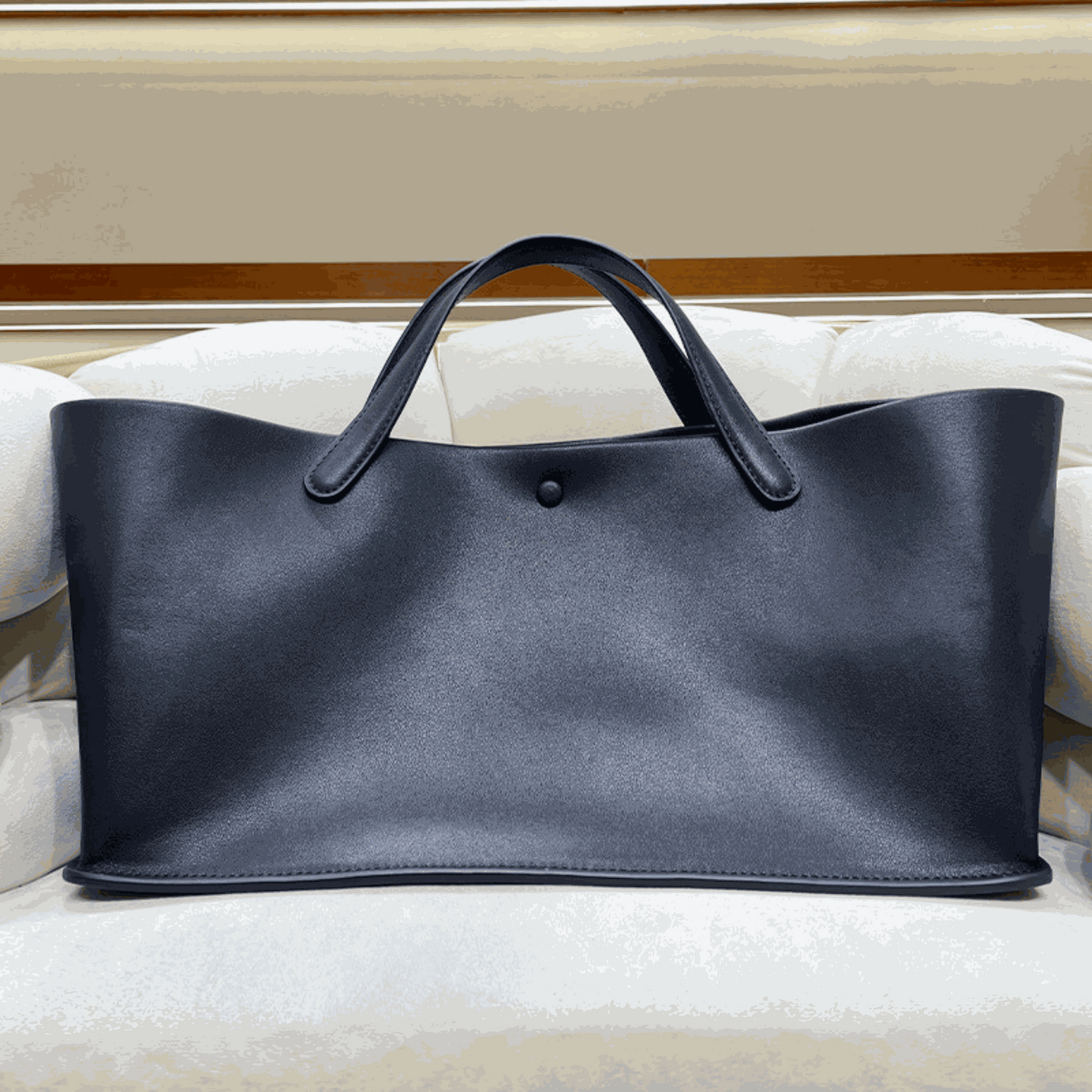 Cassandra Dome Handbag