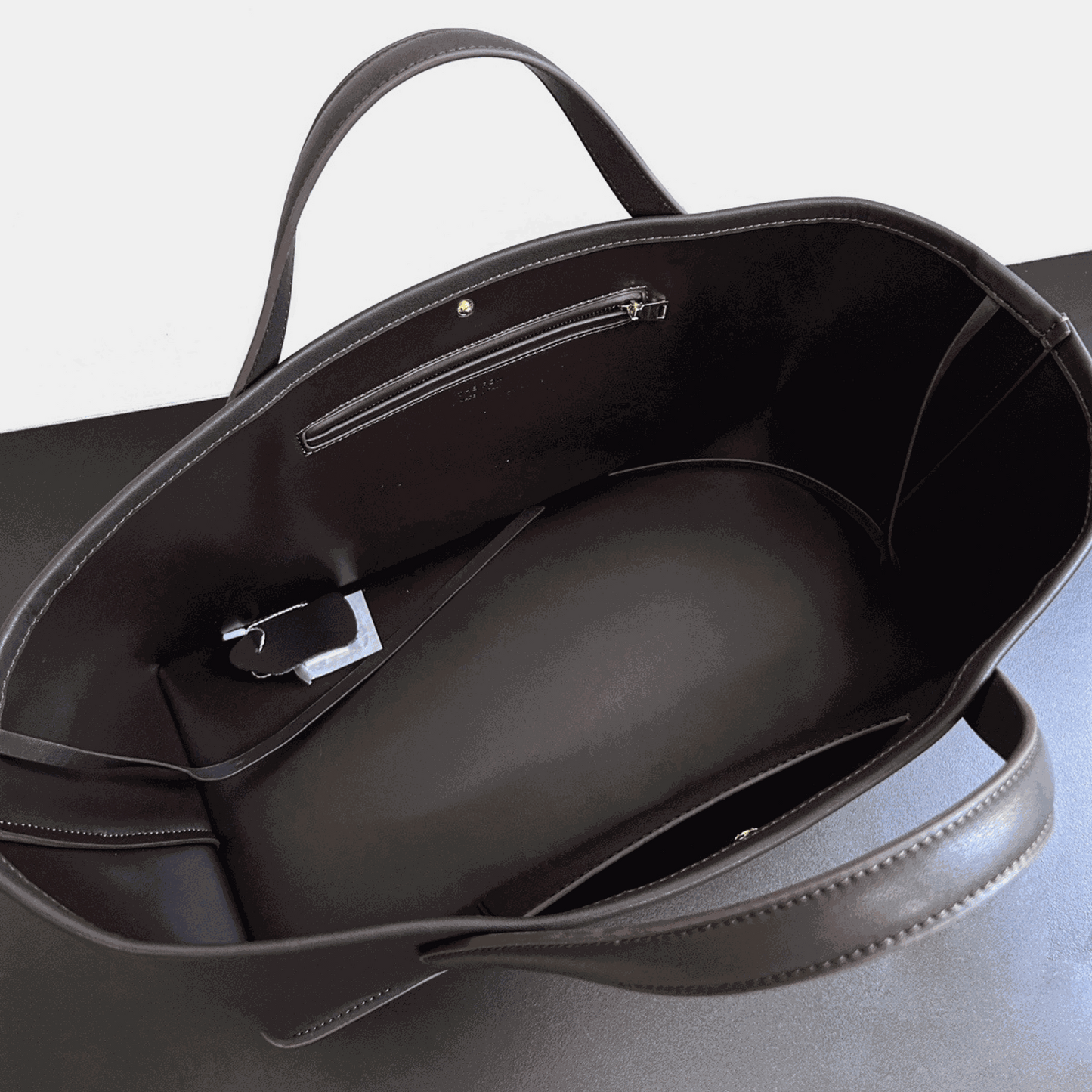 Cassandra Dome Handbag