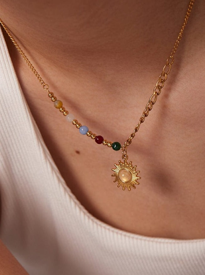 Opal Doğal Taşlı Güneş Kolye